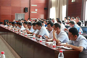 我公司參加普灣經(jīng)濟(jì)區(qū)“建筑工程安全生產(chǎn)大檢查工作再動(dòng)員、再部署”會(huì)議